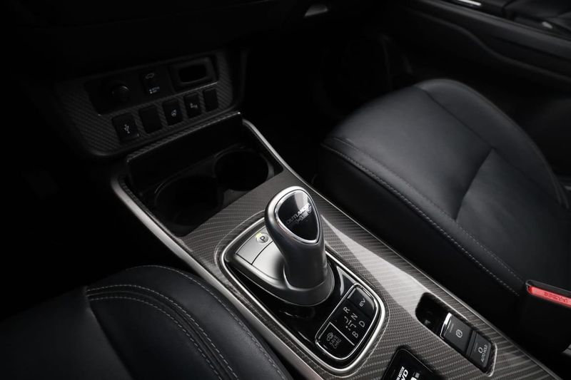 Mitsubishi Outlander bild 24