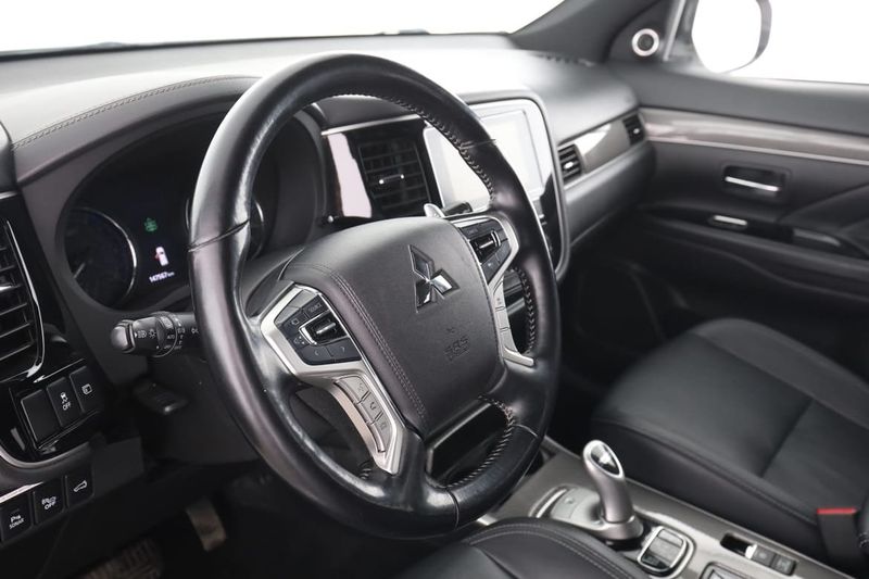 Mitsubishi Outlander bild 12
