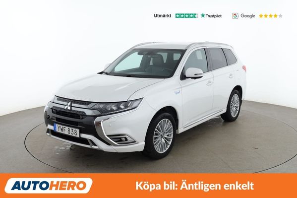 Mitsubishi Outlander PHEV / Dragkrok, 360, Rattvärme - 2019