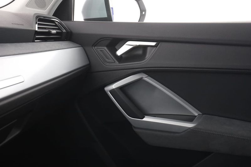 Audi Q3 bild 31