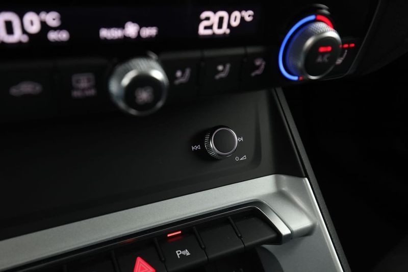 Audi Q3 bild 26