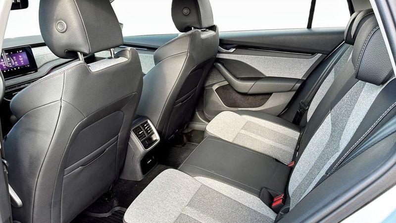 Skoda Octavia bild 11