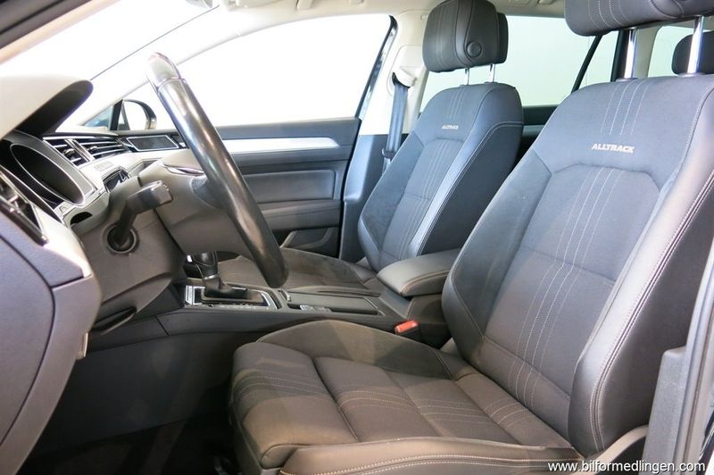 Volkswagen Passat bild 8