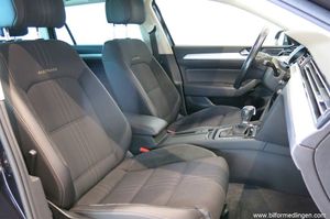 Volkswagen Passat bild 9