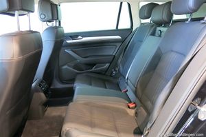 Volkswagen Passat bild 11