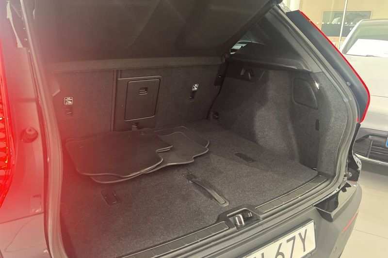 Volvo EX40 bild 13