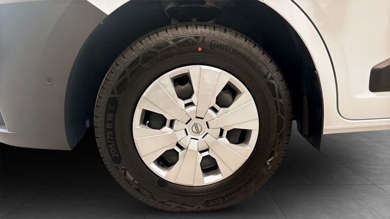 Nissan Interstar bild 9