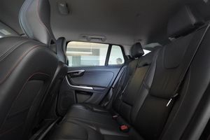 Volvo V60 bild 8