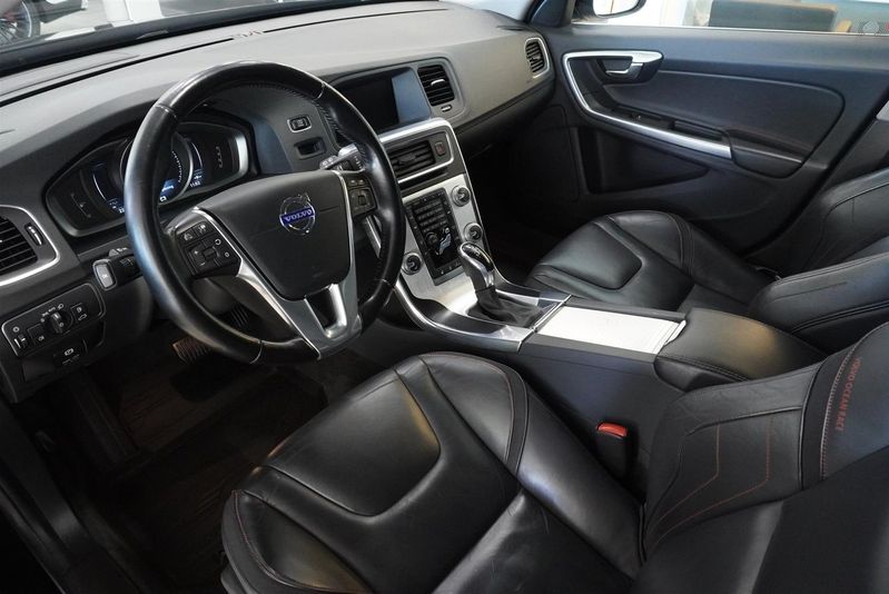 Volvo V60 bild 2