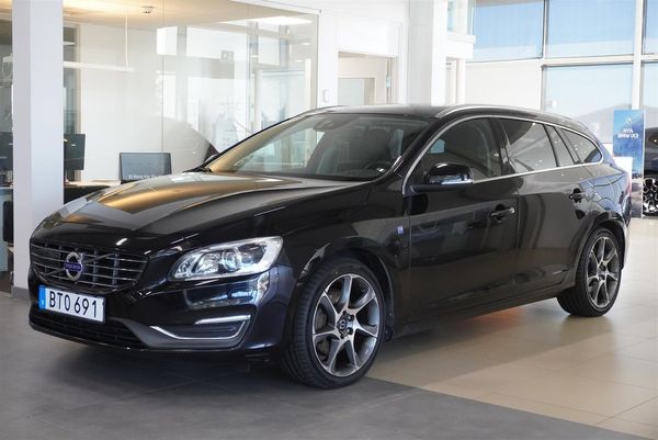 Volvo V60 D4 AWD 181 hk Ocean Race Business Edition Läder | Ränta - 2015