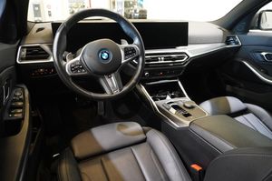 BMW 330 bild 10