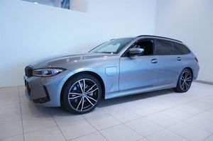 BMW 330 bild 3