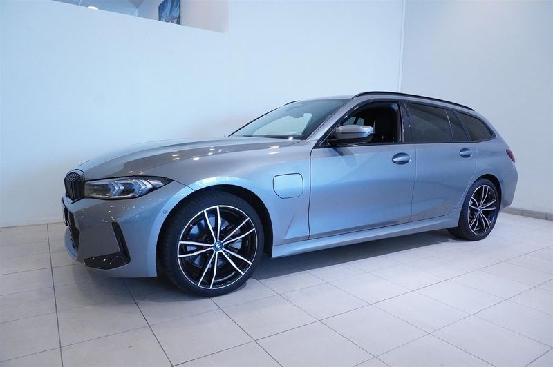 BMW 330 bild 3