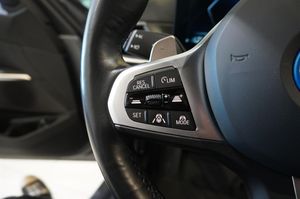 BMW 330 bild 14