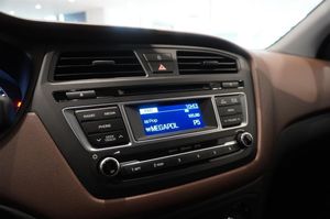 Hyundai i20 bild 9