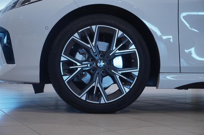 BMW 120 bild 14