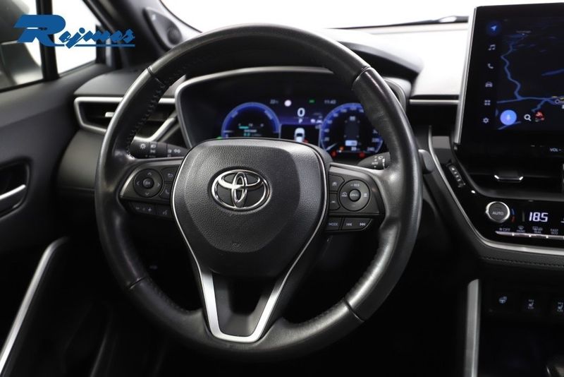 Toyota Corolla Cross bild 4