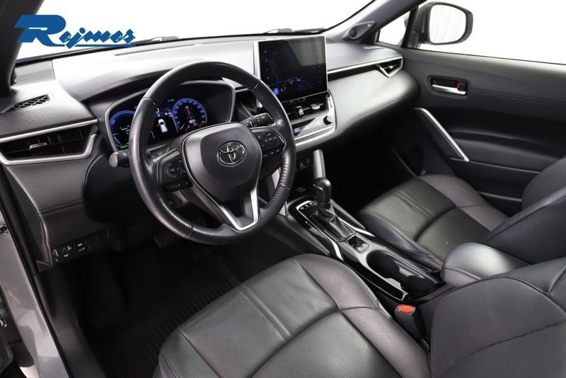 Toyota Corolla Cross bild 5