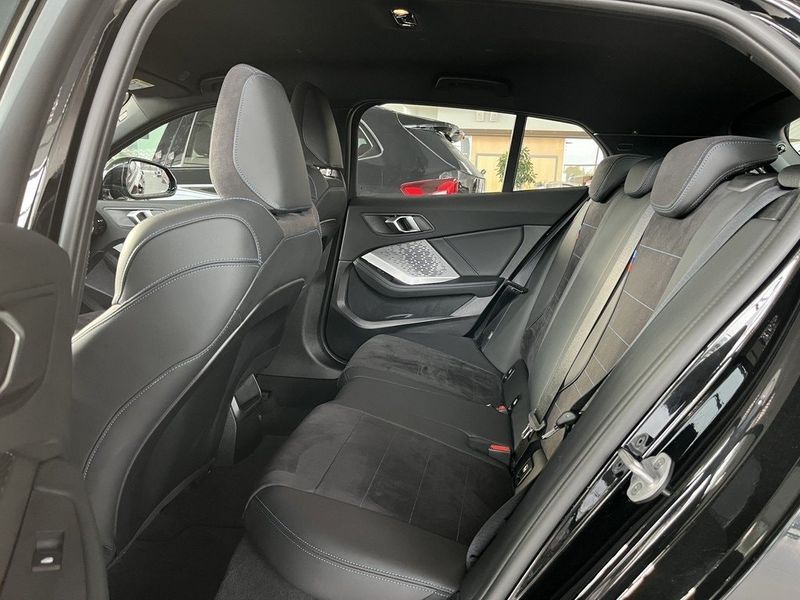 BMW 120 bild 10