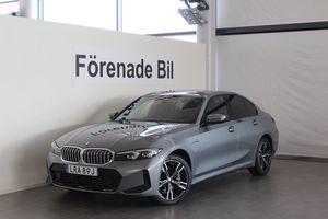BMW 330 bild 1