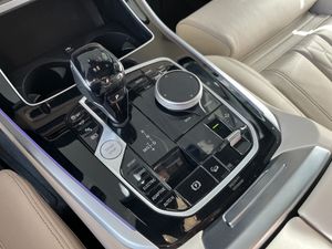 BMW X5 bild 8