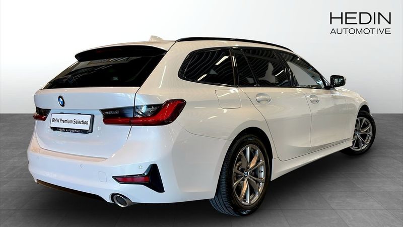 BMW 330 bild 2