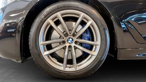 BMW 530 bild 9