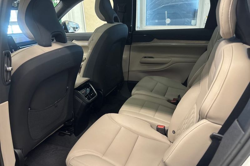 Volvo EX90 bild 12