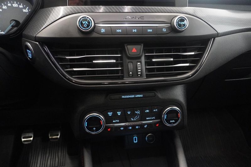 Ford Focus bild 10