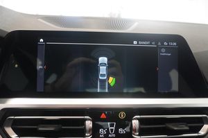 BMW 320 bild 12