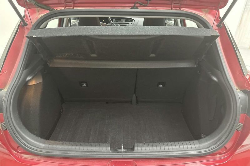 Hyundai i20 bild 9