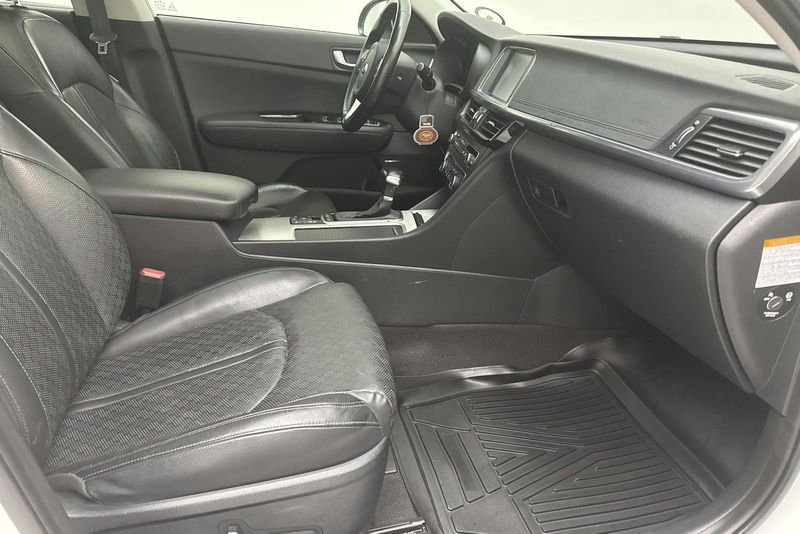 Kia Optima bild 7