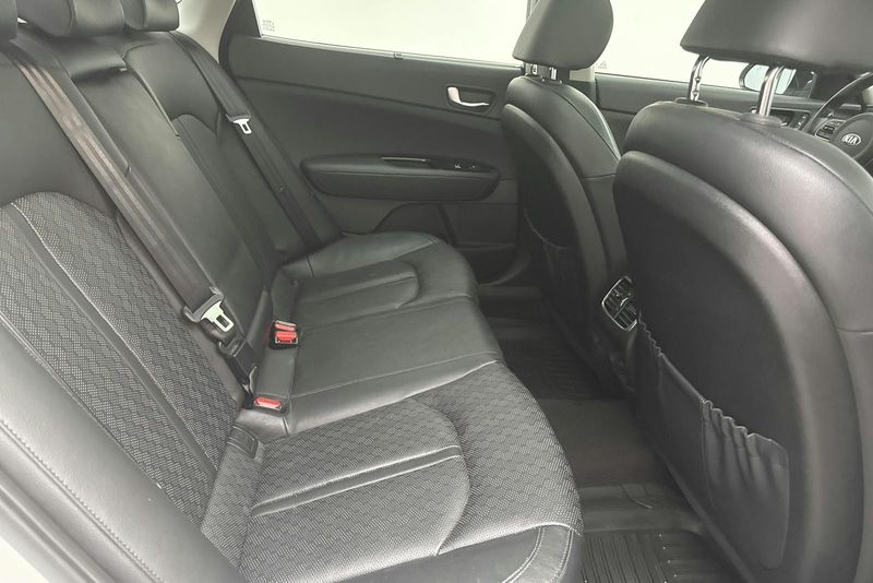 Kia Optima bild 8