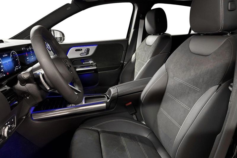 Mercedes GLA250 bild 13