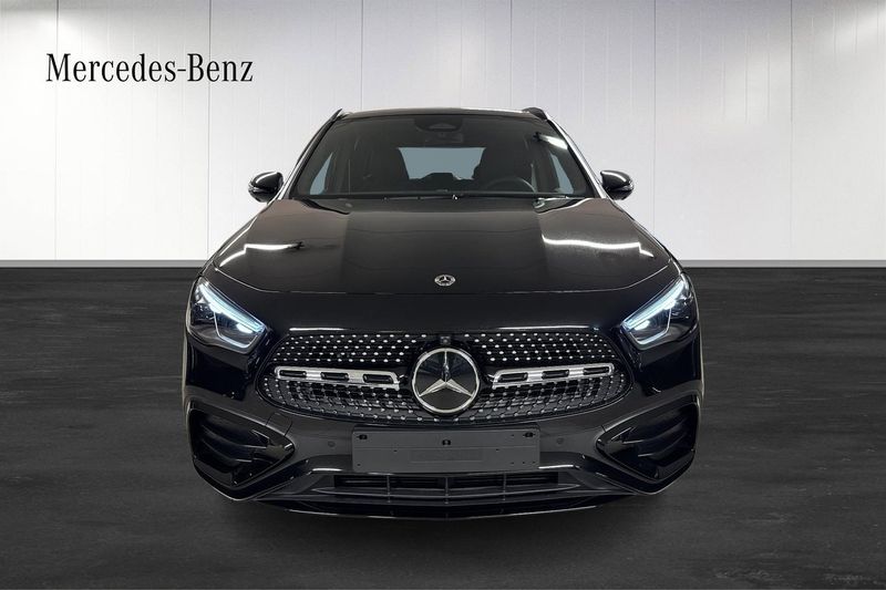 Mercedes GLA250 bild 17