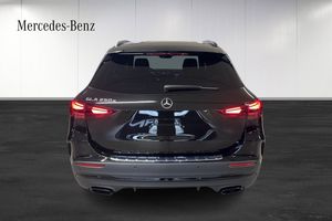 Mercedes GLA250 bild 16