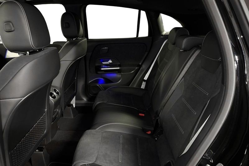 Mercedes GLA250 bild 10