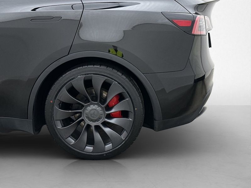Tesla Model Y bild 27