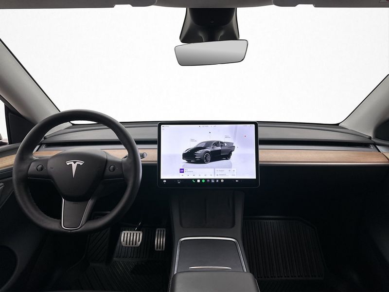 Tesla Model Y bild 14