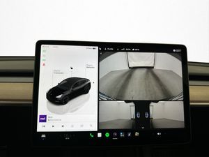 Tesla Model Y bild 21