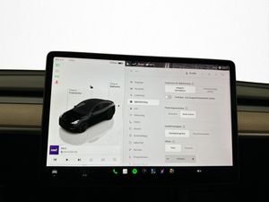 Tesla Model Y bild 24