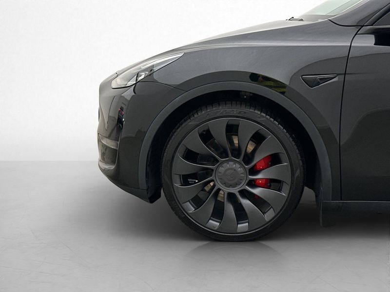 Tesla Model Y bild 26