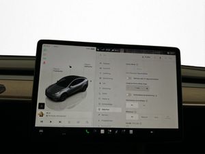 Tesla Model Y bild 25