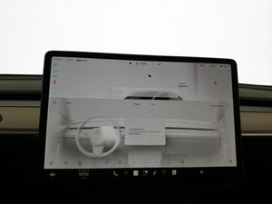 Tesla Model Y bild 22