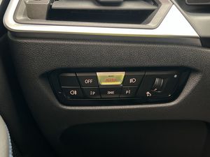 BMW i4 bild 30