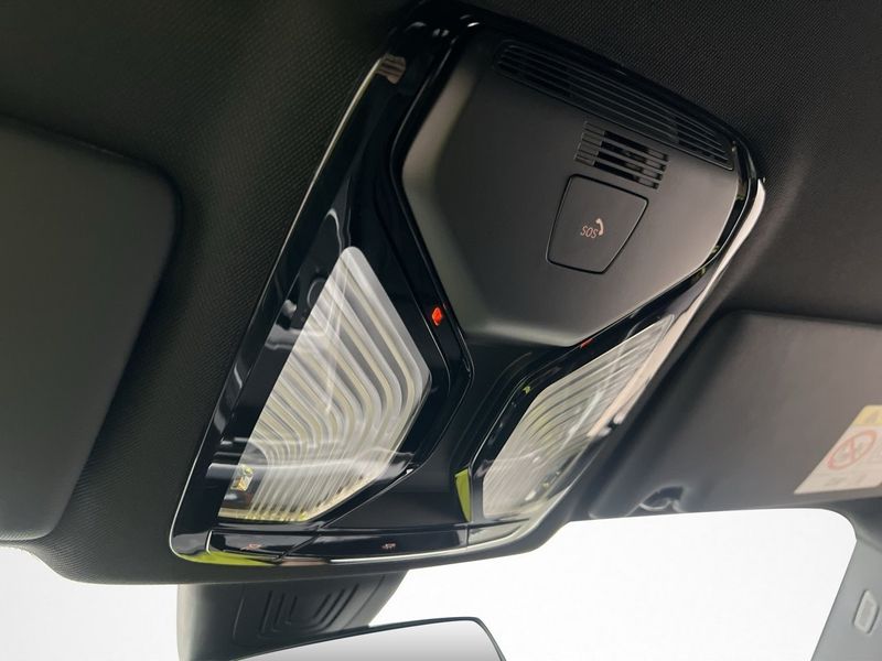 BMW i4 bild 31
