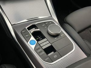 BMW i4 bild 29