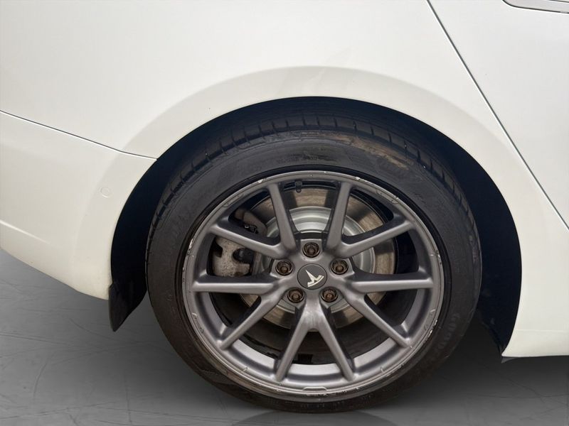 Tesla Model 3 bild 25