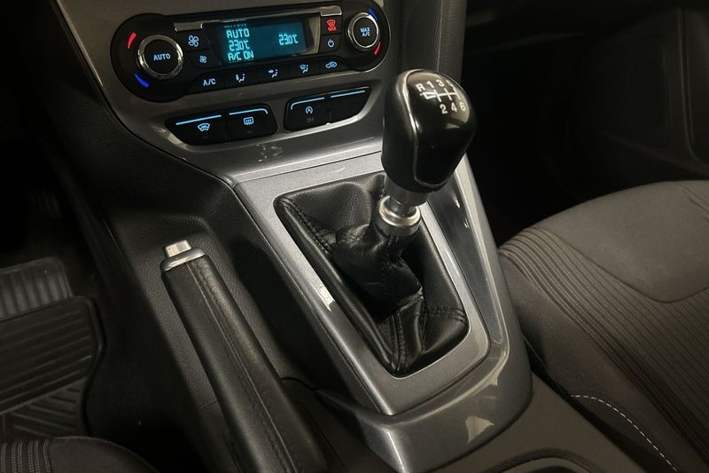 Ford Focus bild 18