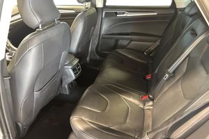 Ford Mondeo bild 23